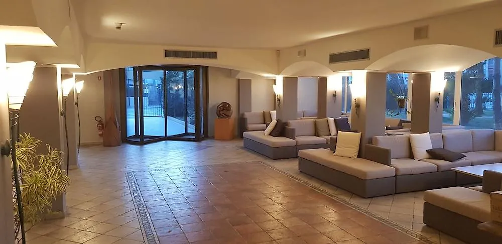 ***  Grand Hotel Azzurra Club Lido Adriano Italy